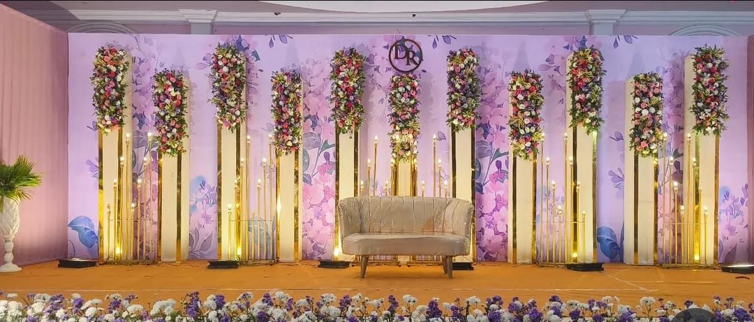 Reception stage with floral pillars